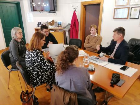 Sestanek o načrtih za obnovo